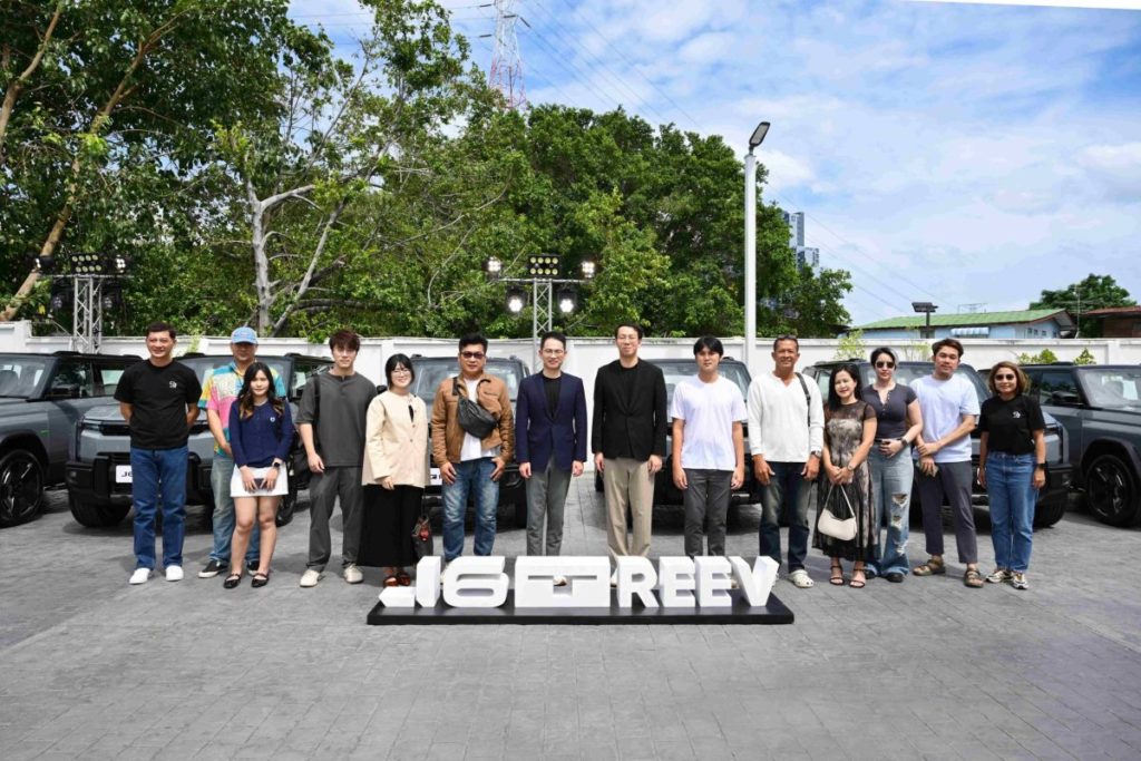 OMODA & JAECOO ส่งมอบ JAECOO 6T REEV ให้ลูกค้ากลุ่มแรกในงาน “NextFest” พร้อมเดินหน้าพัฒนา Ecosystem และเสริมความแข็งแกร่งของ OJ Club